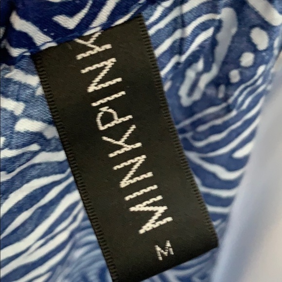 Minkpink blue & white geometric print tunic medium - Picture 6 of 7